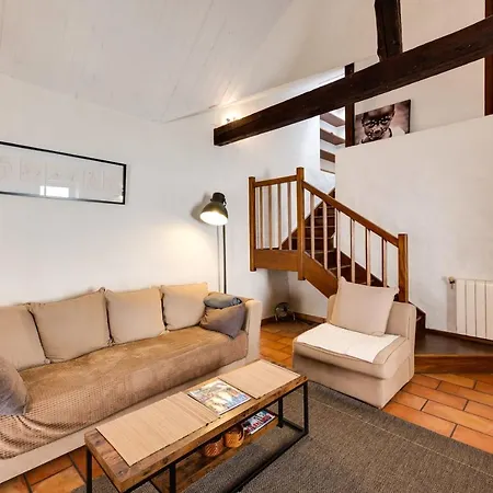 Le Triplex Carnot - With Air Conditioning For 5 People *